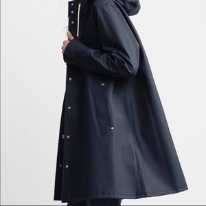 FLASH SALE!🚨 NWT Stutterheim Mosebacke Navy x Madewell Hooded Anorak Raincoat S